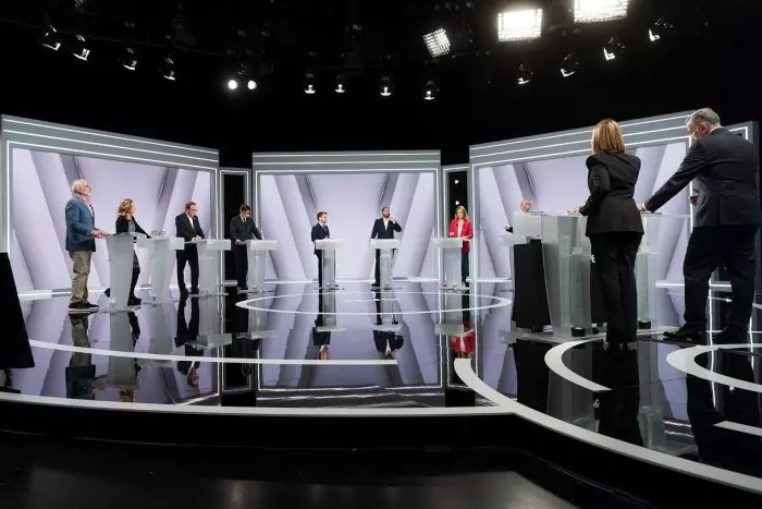 Els possibles pactes post 12-M marquen el debat electoral de TVE, on s'amplia l'acord antifeixista