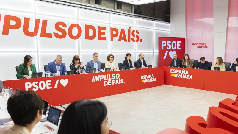 Imagen de la Ejecutiva Federal del PSOE celebrada este lunes en Ferraz tras las elecciones en Euskadi.